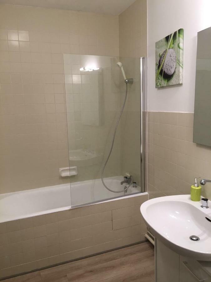 Appartements Boulevard Des Pyrenees Pau Luaran gambar